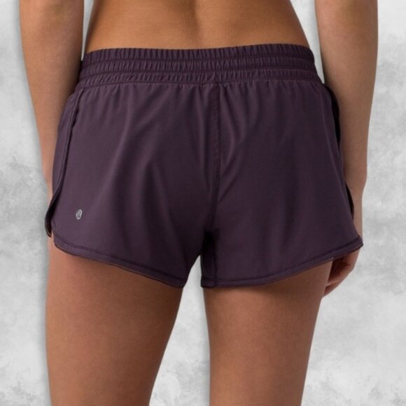 Lululemon Tracker Shorts w/ Liner - Mauve - sz 6 - Picture 4 of 7